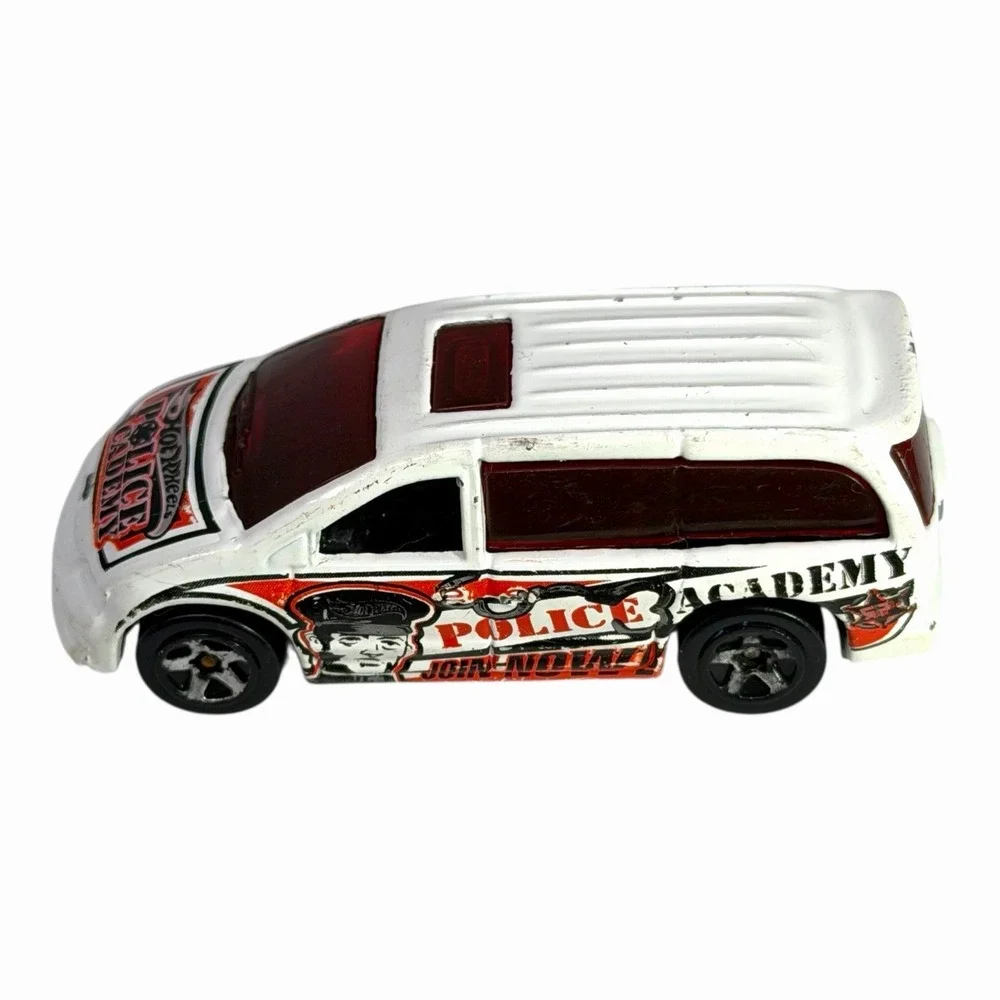 2003  ''ROLL PATROL'' #169 Hot Wheels Police Academy Dodge‎ Van Diecast Toy Car